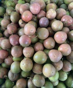 Thu hoạch chanh dây tím